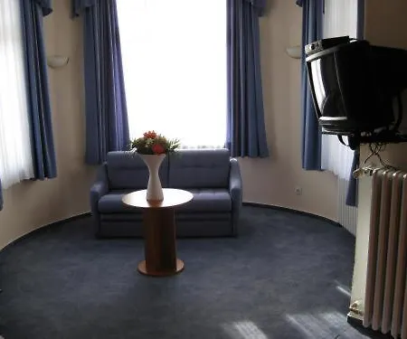 Hotel Golfhotel Denzerheide 3*