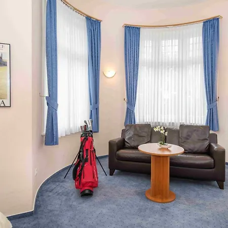 Golfhotel Denzerheide Hotel
