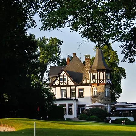 Golfhotel Denzerheide فندق