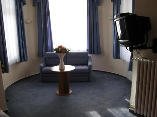 Hotel Golfhotel Denzerheide 3*